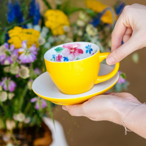 Чашка для завтрака с блюдцем Milk & Coffee Breakfast Time 320 мл, желтая