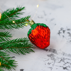 Игрушка на елку "Клубника" 6,5 см