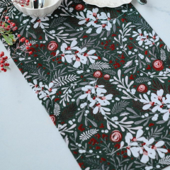 Скатерть-дорожка Xmas Bloom 40х100 см, цвет зеленый