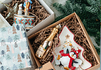 Время выбирать корпоративные подарки к Новому году в салонах Сквирел!