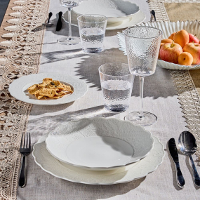 Тарелка столовая Poema Lace 28 см