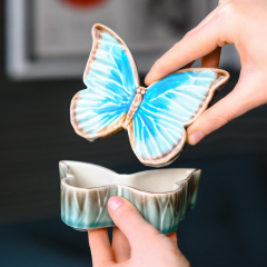 Шкатулка Cloudy Butterflies by Claudia Schiffer 12 см