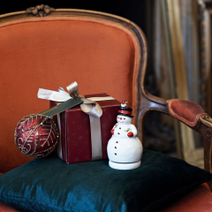 Фигурка музыкальная "Снеговик" 15 см