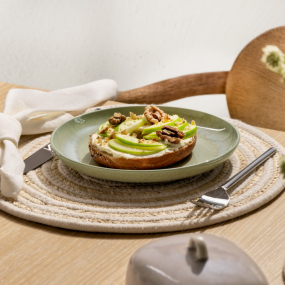 Тарелка салатная Perlemor Alga 20 см