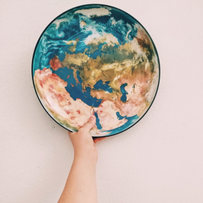 Блюдо "Европа" Cosmic Diner 32 см