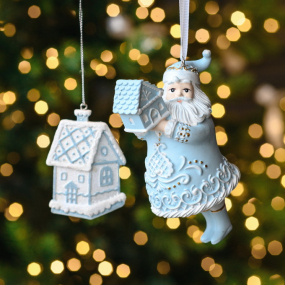 Елочная игрушка "Пряничный домик голубой" 8 см, в ассортименте