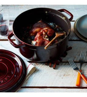 Кокот круглый La Cocotte 22 см / 2,6 л, гранатовый