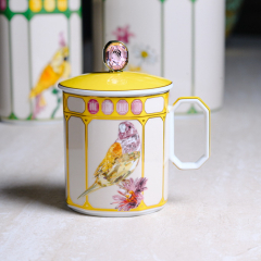 Кружка с крышкой "Желтый зяблик" Swarovski Idyllia 390 мл
