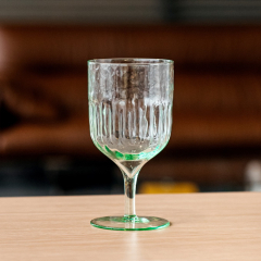Бокал для вина Glass Serena 450 мл, зеленый