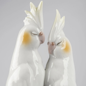 Статуэтка "Влюбленные кореллы" 27х18х11 см