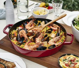 Сковорода круглая с двумя ручками Staub Specials 26 см, вишневая