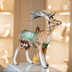 Фигурка "Олень в зеленой упряжке" 36x48 см