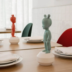 Статуэтка The Red Guest 30х11х11 см