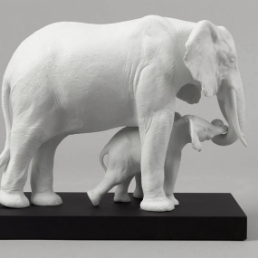 Статуэтка "Показывая путь. Слоны" 29х36х19 см