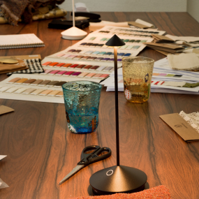 Лампа настольная Zafferano Pina Pro 29 см, черная