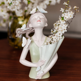 Фигурка Viola 31 см