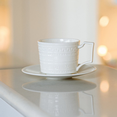 Чашка чайная с блюдцем Intaglio 220 мл