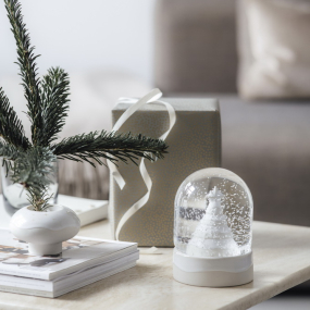 Фигурка "Рождественская ель под куполом" Winter Glow 13 см