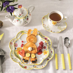 Тарелка салатная "Цветок" Spring Awakening 22 см