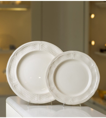 Блюдо сервировочное Pont aux choux blanc 32,5 см