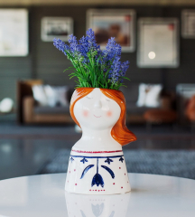 Ваза "Девушка с цветком" Ceramik Anacu 21 см