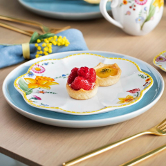 Тарелка салатная "Цветок" Spring Awakening 22 см