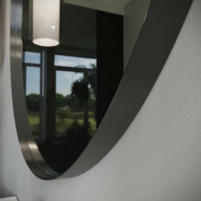 Зеркало Mebelvann Augusta 100х100, черная рама