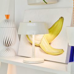 Лампа настольная Zafferano Sister Light Wi-Fi Mini 17 см, белая