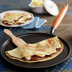 Сковорода для блинов с деревянной ручкой Staub Specials 28 см 