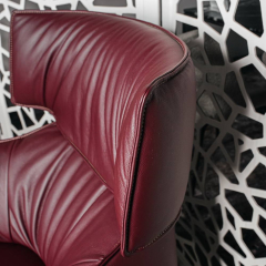 Кресло Poltrona Frau Archibald King, Carrubbo