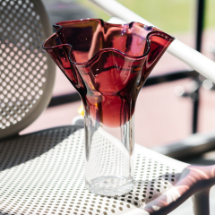 Ваза Glass Design Bizarre 27 см, бордовая