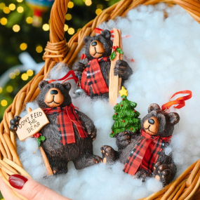 Игрушка на елку "Медведь в шарфе" 9 см, в ассортименте