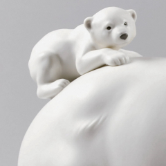 Статуэтка "Медведица с медвежатами"  25х39х19 см