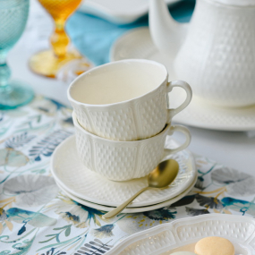 Набор чашек кофейных с блюдцами Pont aux choux blanc 270 мл, 4 предмета
